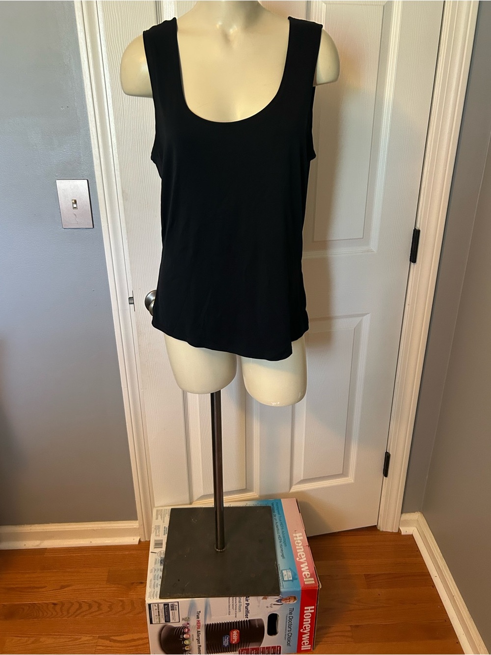 attention Black Scoop Neck Tank Top
